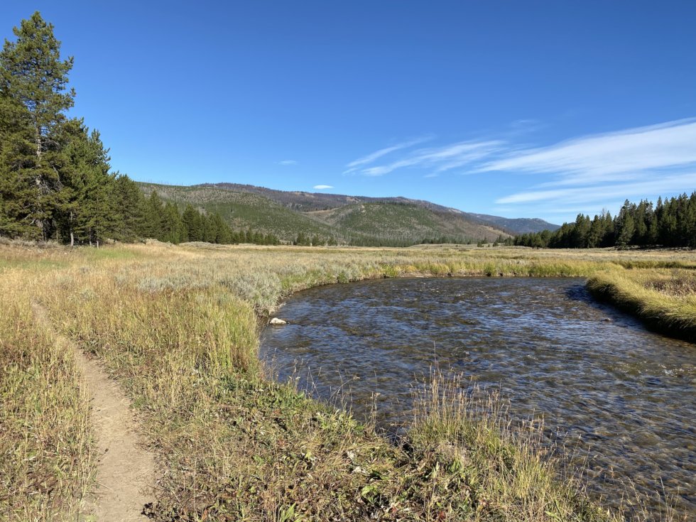 Upper Gallatin River Valley via Bighorn Pass Trail, Yellowstone - The ...